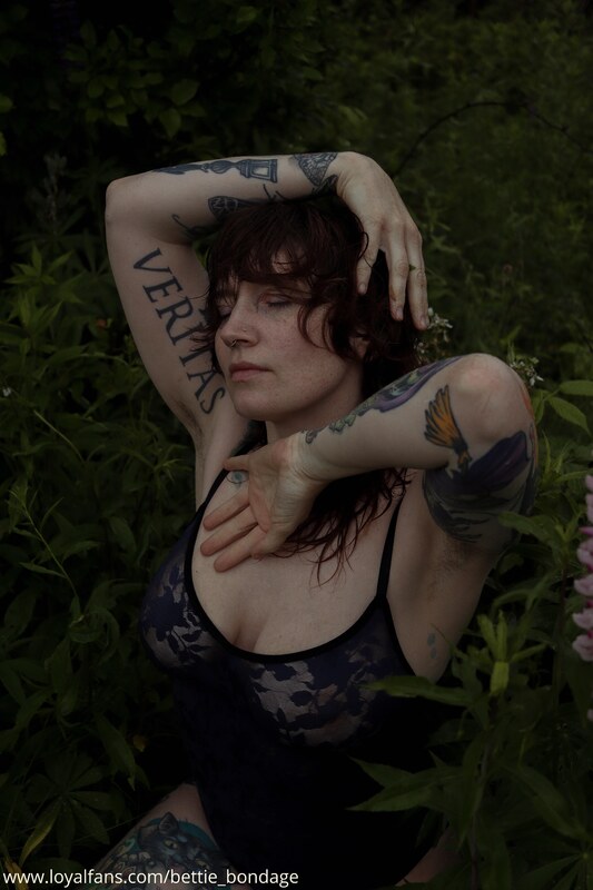 Bettie Bondage ManyVids Nude Leaks photo leak 171 of 496