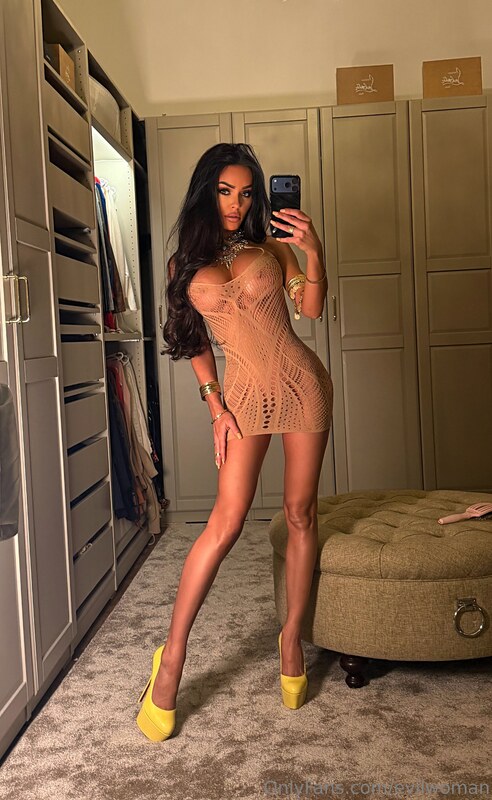 Evil Woman / Evilwoman OnlyFans Nude Leaks photo leak 95 of 165