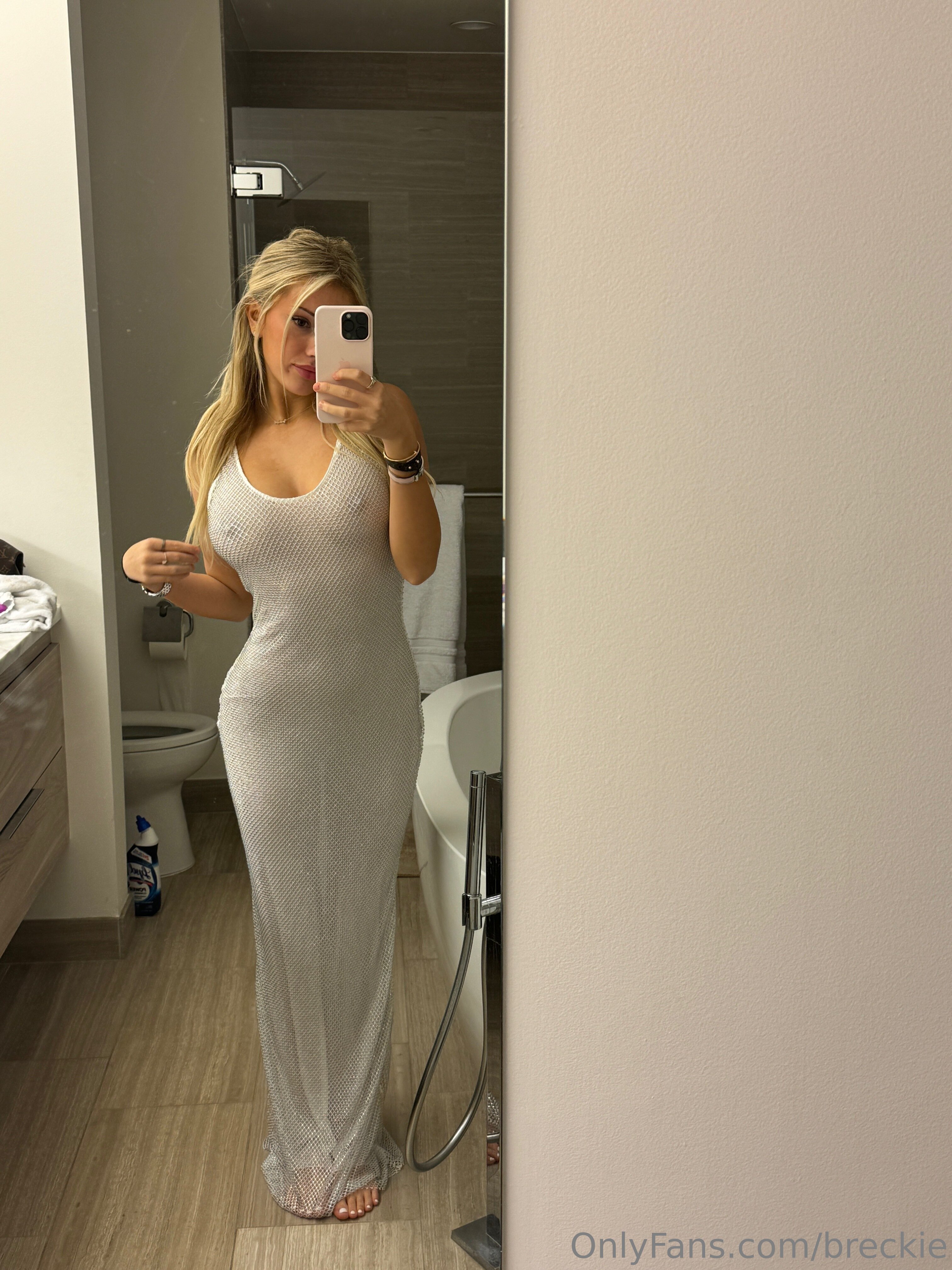 Breckie Hill OnlyFans Nude Leaks photo leak 1070 of 2024