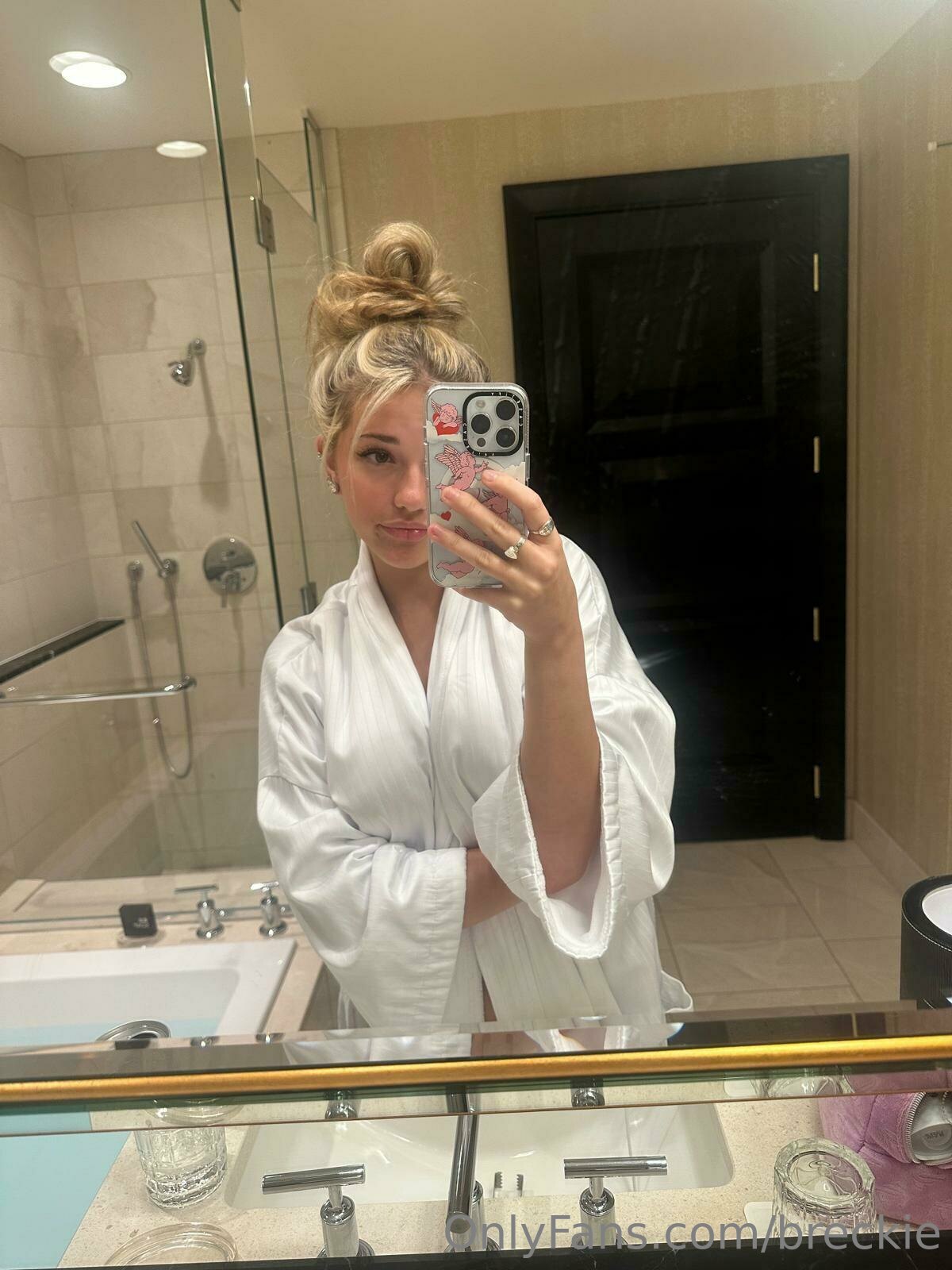 Breckie Hill OnlyFans Nude Leaks photo leak 1819 of 2024