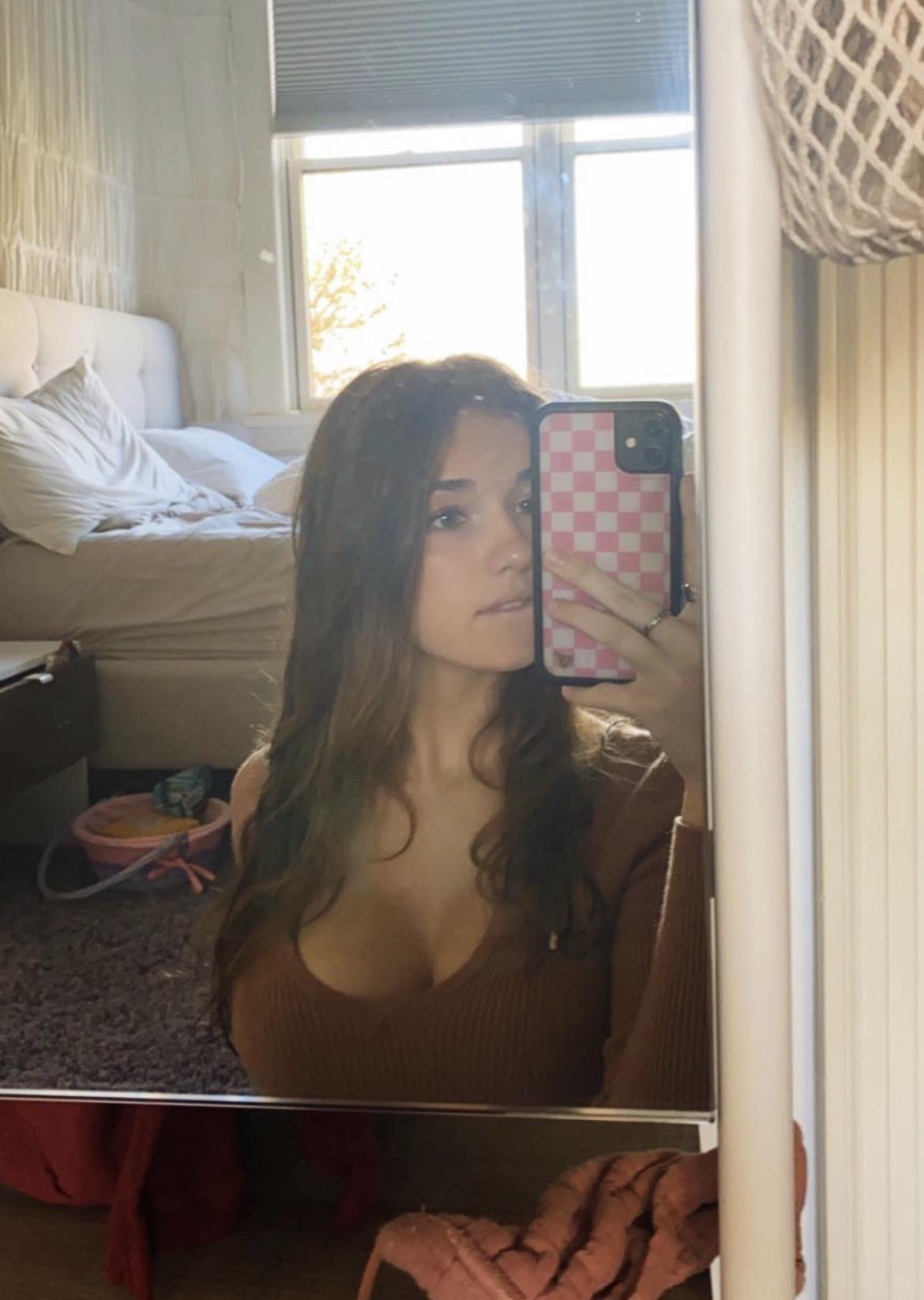 Breckie Hill OnlyFans Nude Leaks photo leak 1981 of 2024