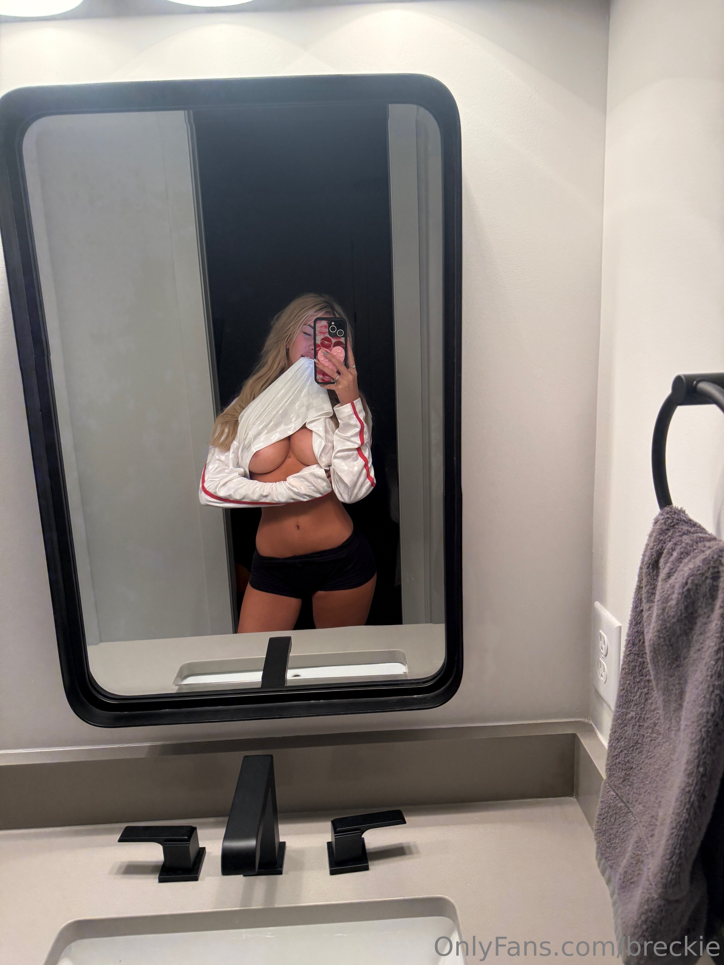 Breckie Hill OnlyFans Nude Leaks photo leak 368 of 2024