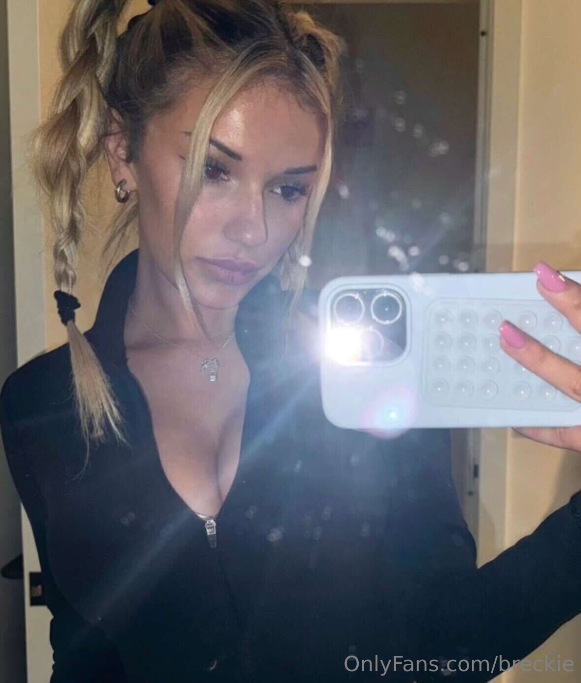 Breckie Hill OnlyFans Nude Leaks photo leak 830 of 2024