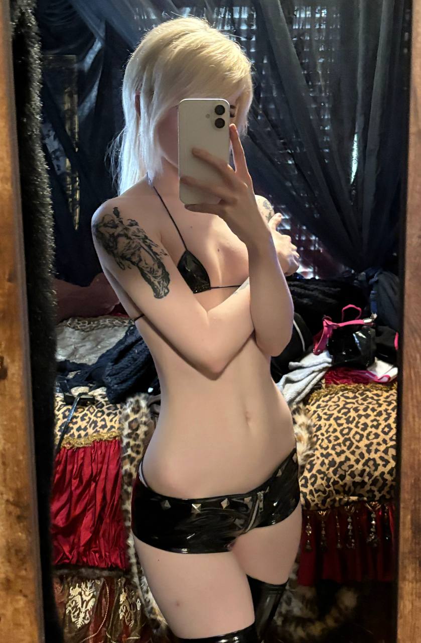 sushiflavoredmilk Patreon Nude Leaks photo leak 1189 of 1828