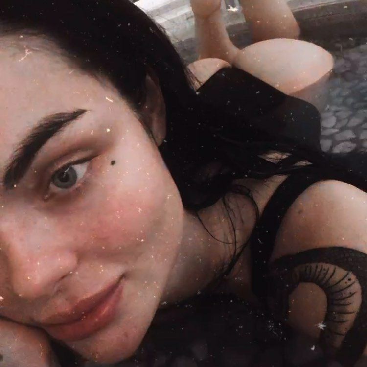 Zusje OnlyFans Nude Leaks photo leak 58 of 66