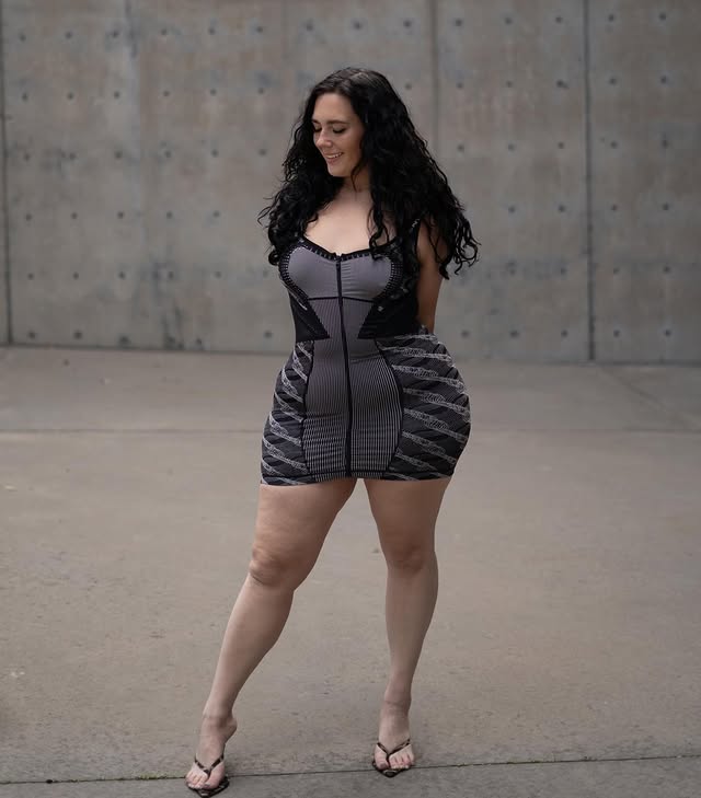 Alex Blair | itsalexblair | thecurvyfoxx ManyVids Nude Leaks photo leak 14 of 217