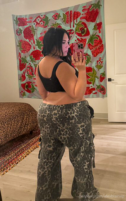 Alex Blair | itsalexblair | thecurvyfoxx ManyVids Nude Leaks photo leak 121 of 217