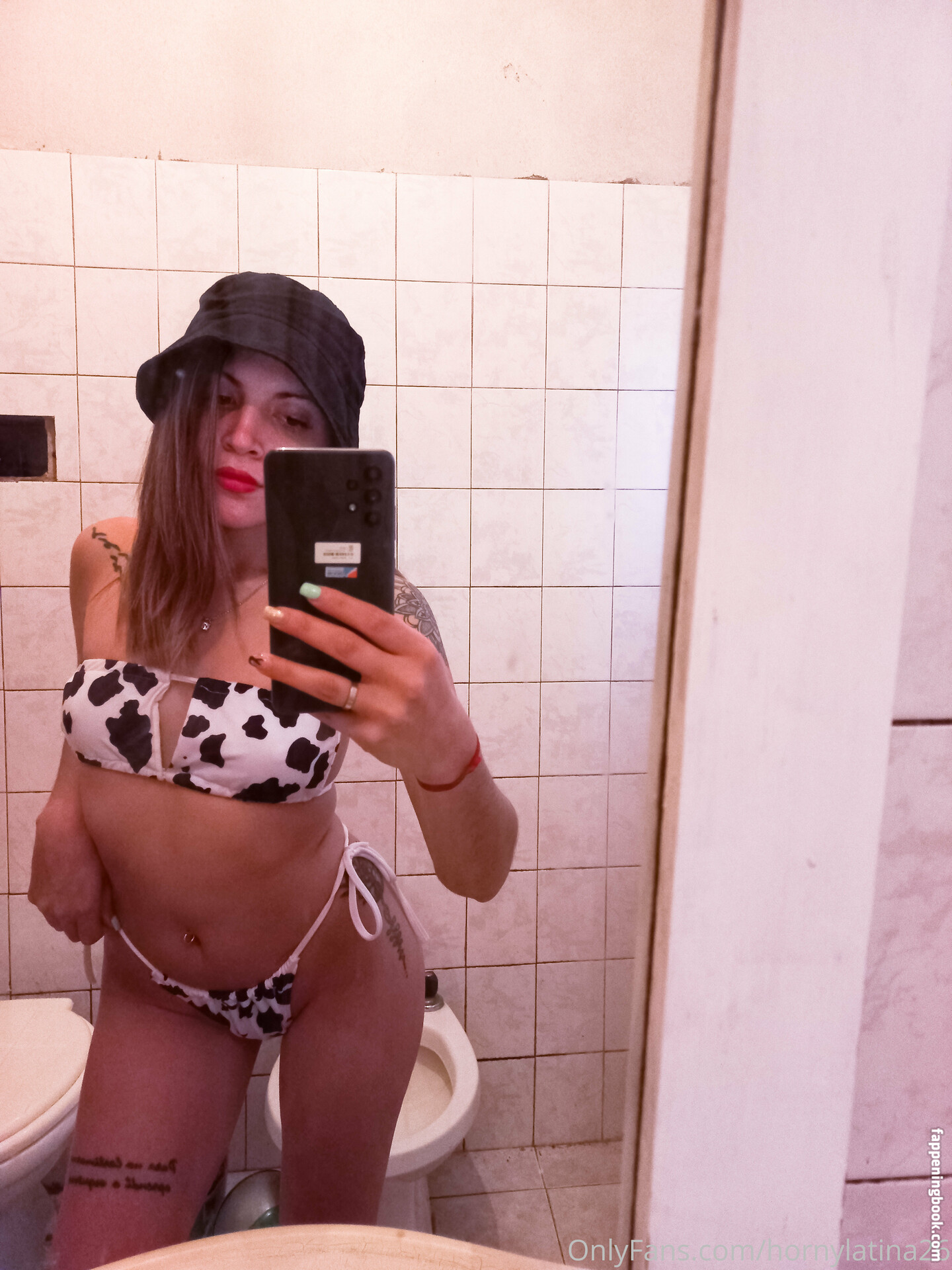 hornylatina26 Onlyfans Nude Leaked Photos photo leak 18 of 48