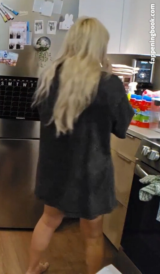Yvonnie Onlyfans Nude Leaked Photos photo leak 18 of 50
