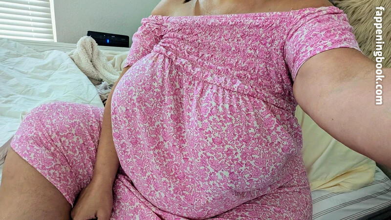 Mal Malloy Onlyfans Nude Leaked Photos photo leak 8 of 49