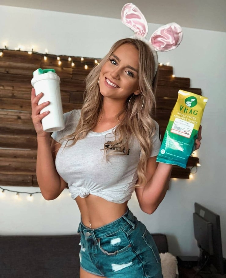Alex-Ann Lavigne-Pelletier / alexannlp / Alex-Ann OnlyFans Nude Leaks photo leak 346 of 393