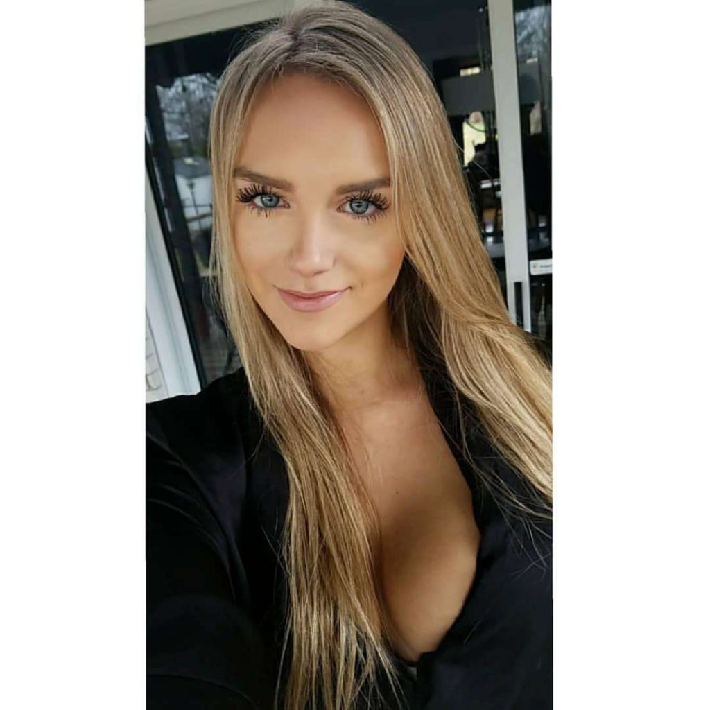 Alex-Ann Lavigne-Pelletier / alexannlp / Alex-Ann OnlyFans Nude Leaks photo leak 351 of 393