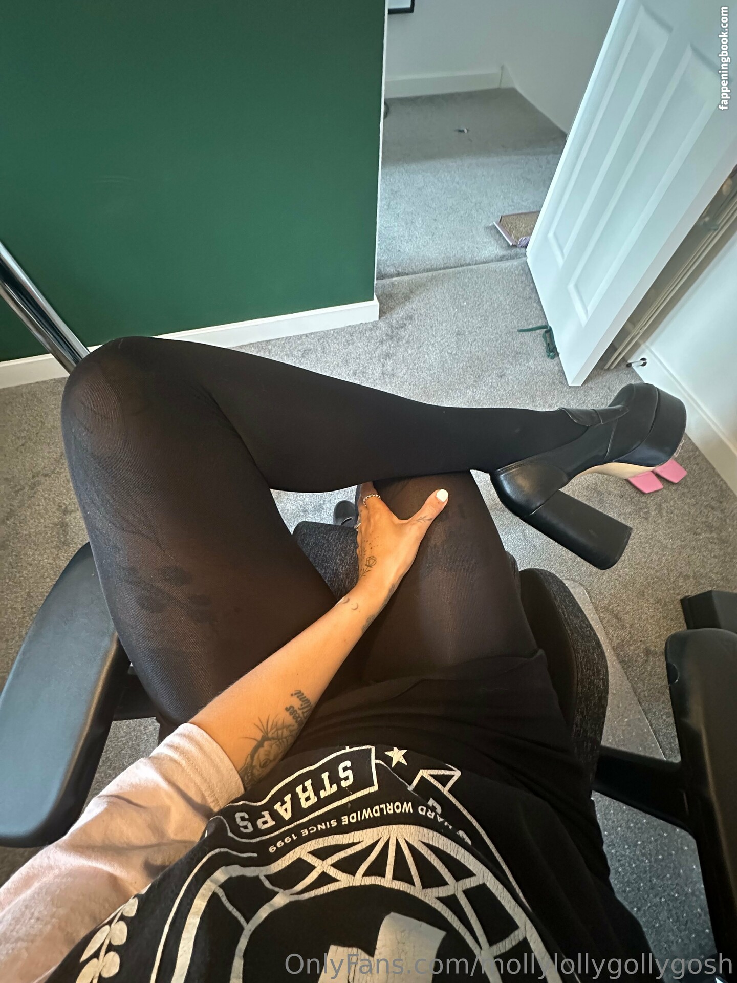 mollylollygollygosh Onlyfans Nude Leaked Photos photo leak 1 of 27