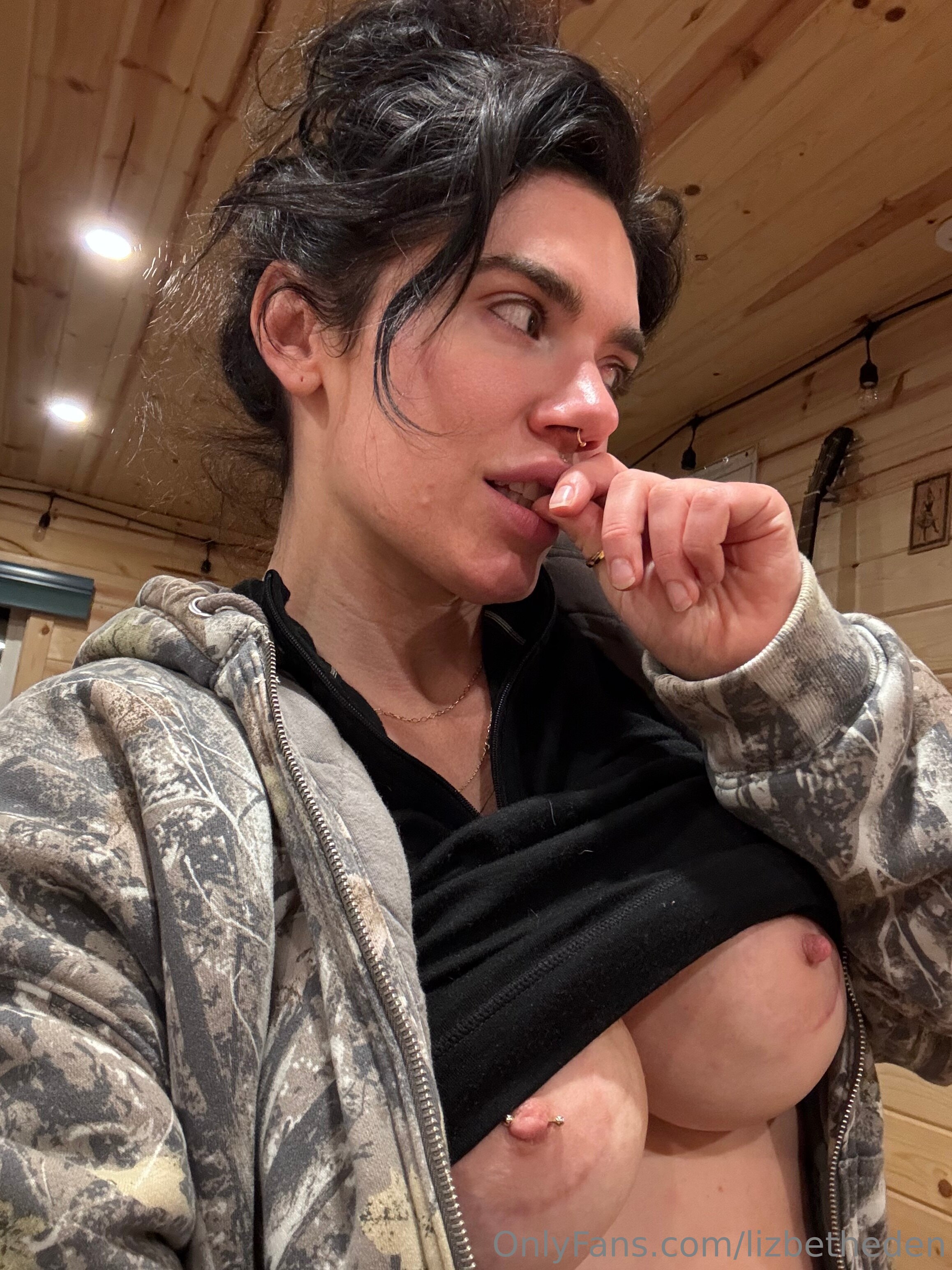 Lizbeth Eden OnlyFans Nude Leaks photo leak 44 of 623