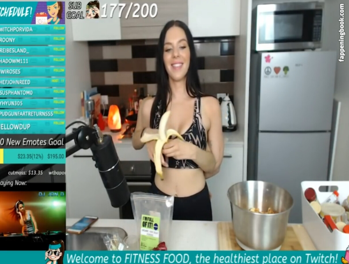 LittleMissTrish Onlyfans Nude Leaked Photos photo leak 13 of 33