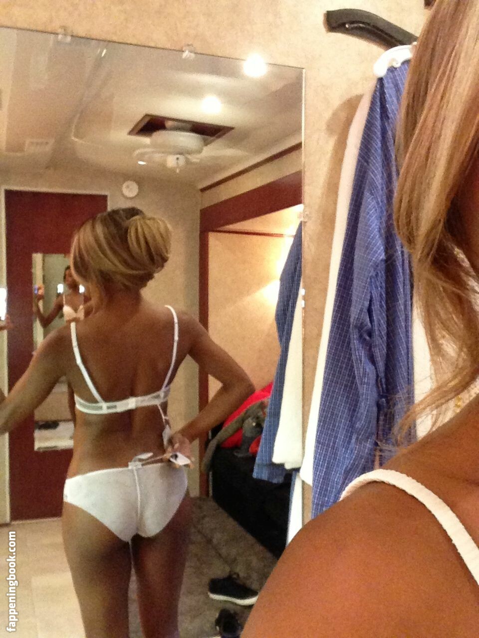 Gabrielle Union Onlyfans Nude Leaked Photos photo leak 49 of 49