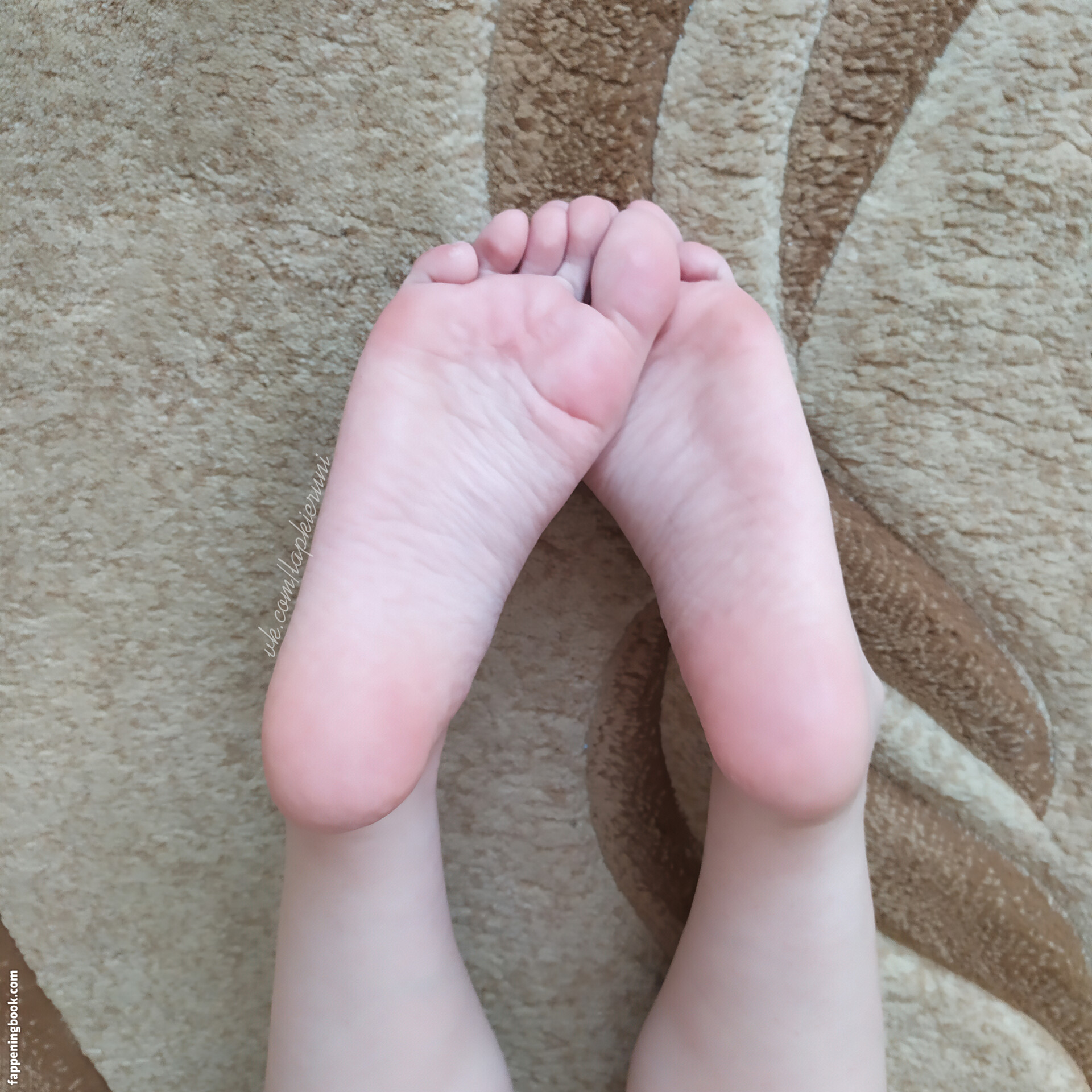 lapkieruni Onlyfans Nude Leaked Photos photo leak 8 of 37