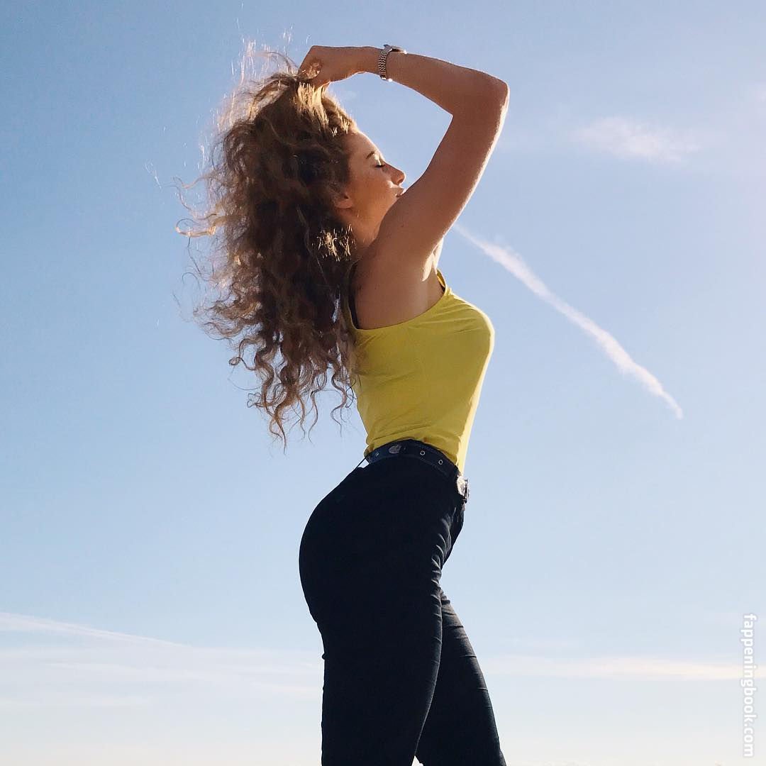 Mariya Mikhailova Onlyfans Nude Leaked Photos photo leak 8 of 49