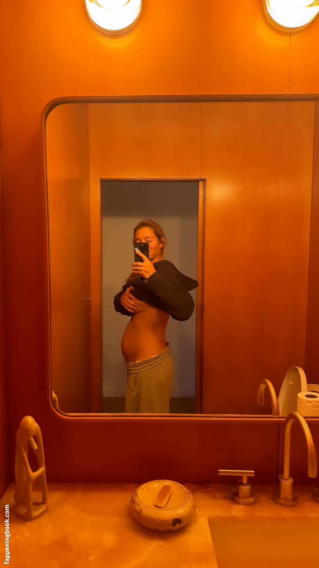 Molly Baz Onlyfans Nude Leaked Photos photo leak 14 of 27
