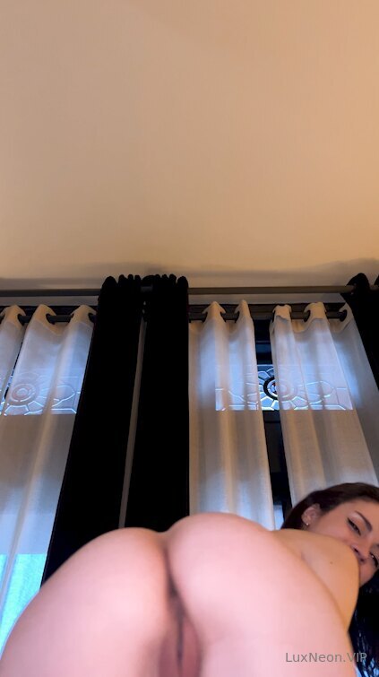 Luxneon ManyVids Nude Leaks photo leak 23 of 70