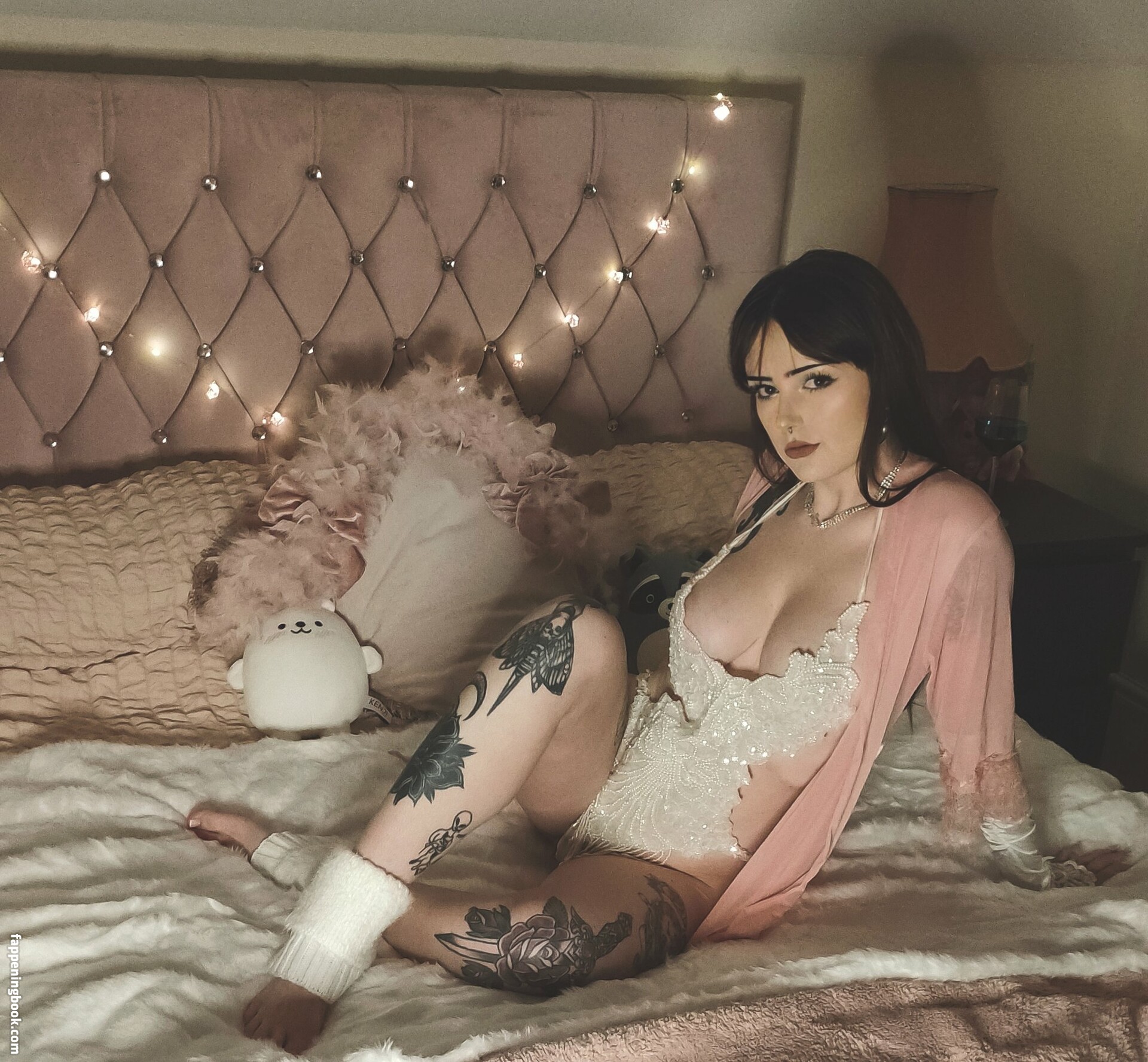 missdellavigne Onlyfans Nude Leaked Photos photo leak 27 of 44