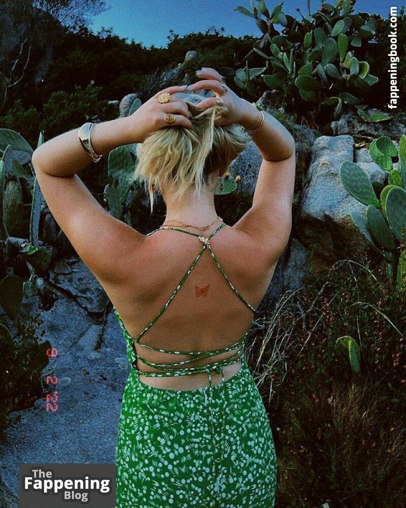 Millie Gibson Onlyfans Nude Leaked Photos photo leak 42 of 48