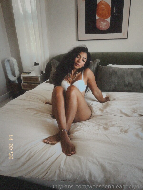 Whosbonnieandclyde OnlyFans Nude Leaks photo leak 11 of 125