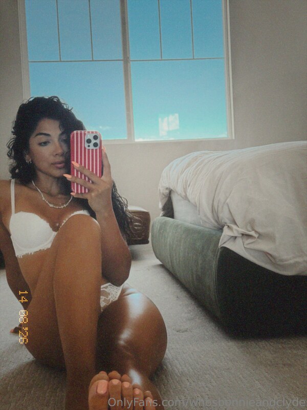 Whosbonnieandclyde OnlyFans Nude Leaks photo leak 12 of 125