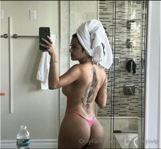 Malu Trevejo OnlyFans Nude Leaks photo leak 122 of 638