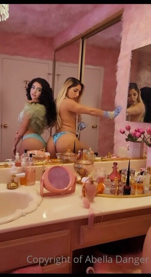Malu Trevejo OnlyFans Nude Leaks photo leak 603 of 638