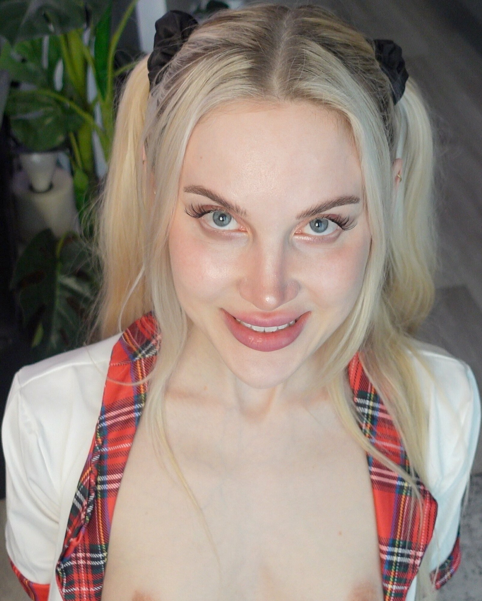 Sofie Skye | Sophia Love ManyVids Nude Leaks photo leak 3 of 47
