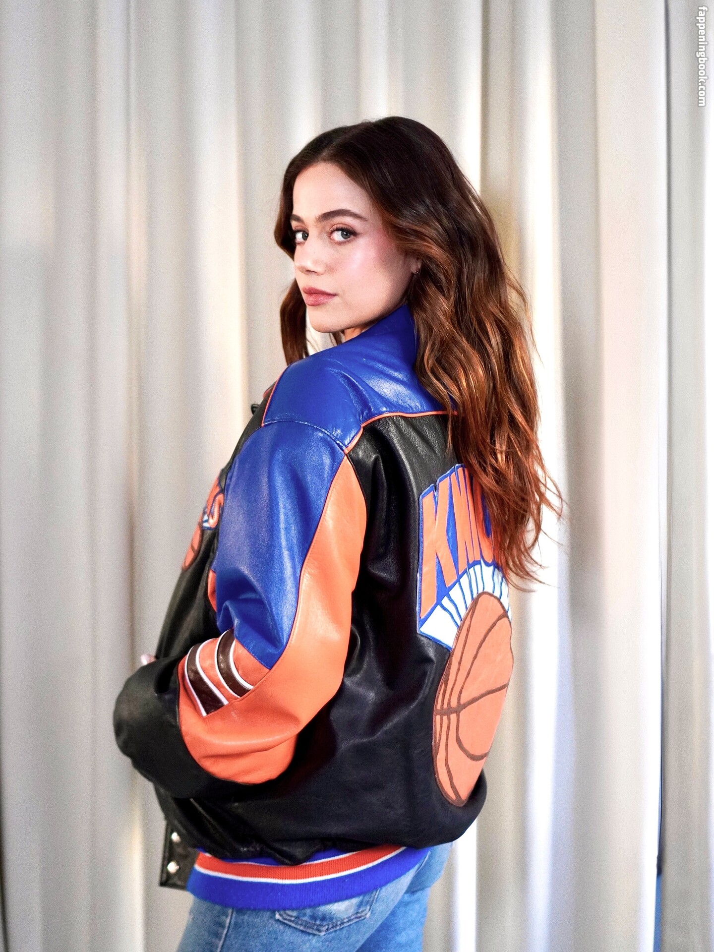 Molly Gordon Onlyfans Nude Leaked Photos photo leak 17 of 46