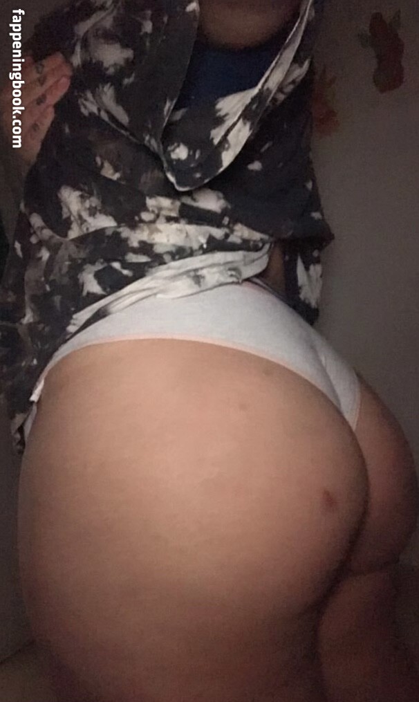 Larissa Porto Onlyfans Nude Leaked Photos photo leak 14 of 36