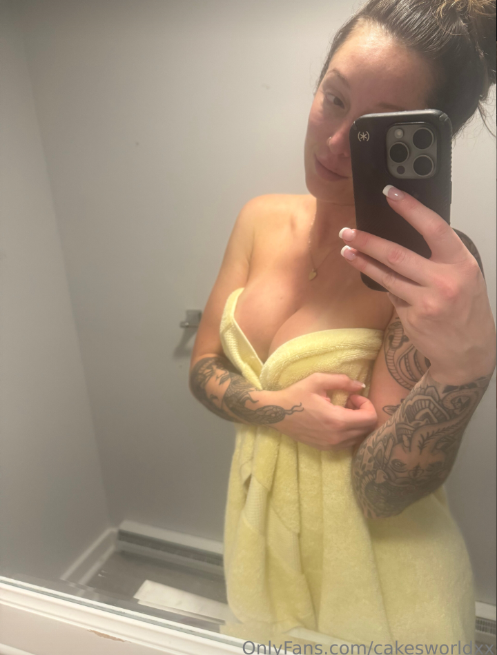 Cakesworldxx/Alicakes OnlyFans Nude Leaks photo leak 167 of 199