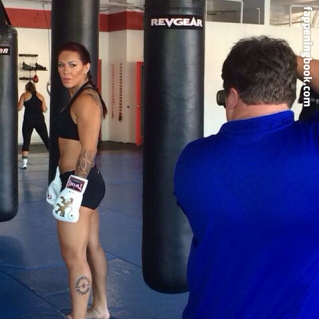 Cris Cyborg Onlyfans Nude Leaked Photos photo leak 38 of 50