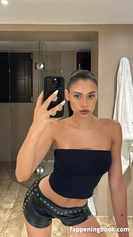 Daniela Melchior Onlyfans Nude Leaked Photos photo leak 9 of 49