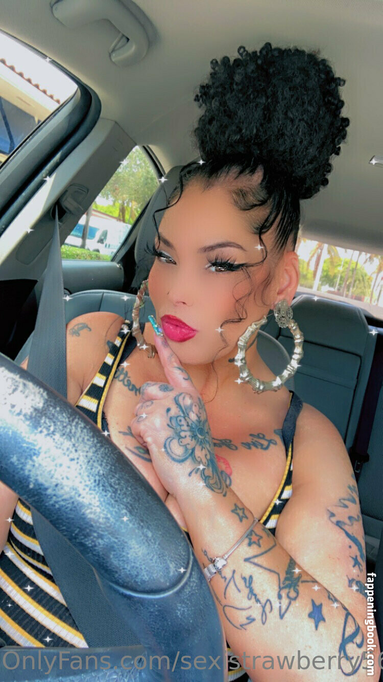 sexistrawberry5611 Onlyfans Nude Leaked Photos photo leak 24 of 49