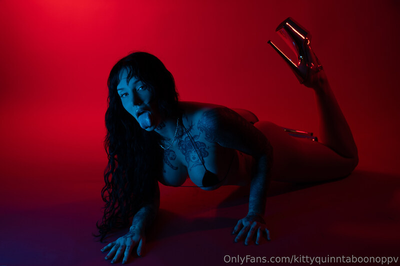 MissKittyQuinn | kittyquinntv | Tootwistedtaboo ManyVids Nude Leaks photo leak 38 of 147