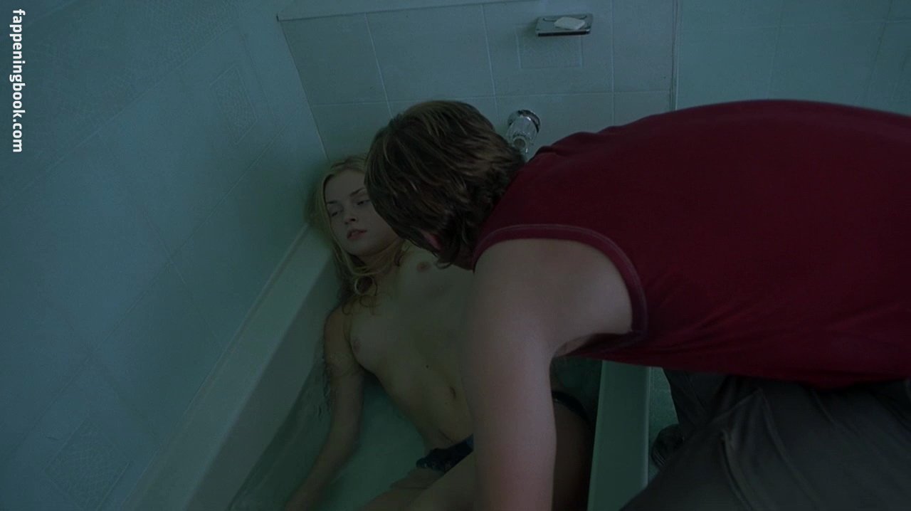 Izabella Miko Onlyfans Nude Leaked Photos photo leak 6 of 49