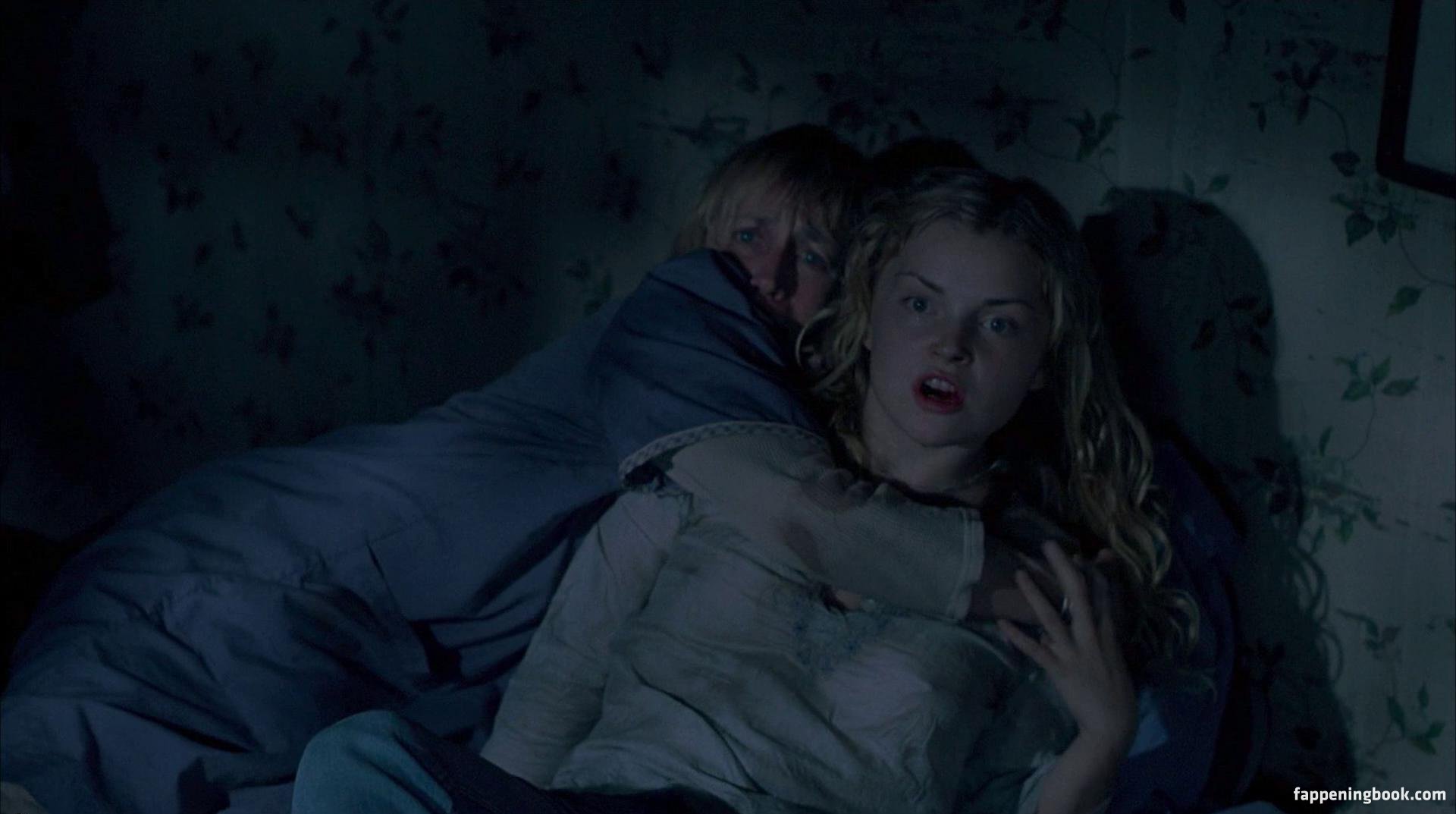 Izabella Miko Onlyfans Nude Leaked Photos photo leak 19 of 49