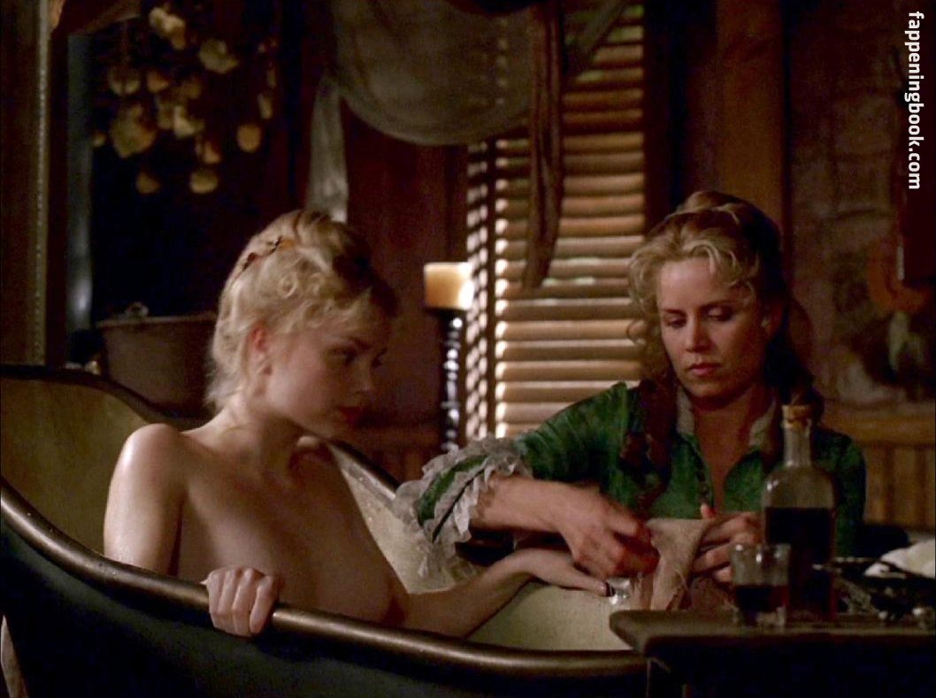 Izabella Miko Onlyfans Nude Leaked Photos photo leak 27 of 49