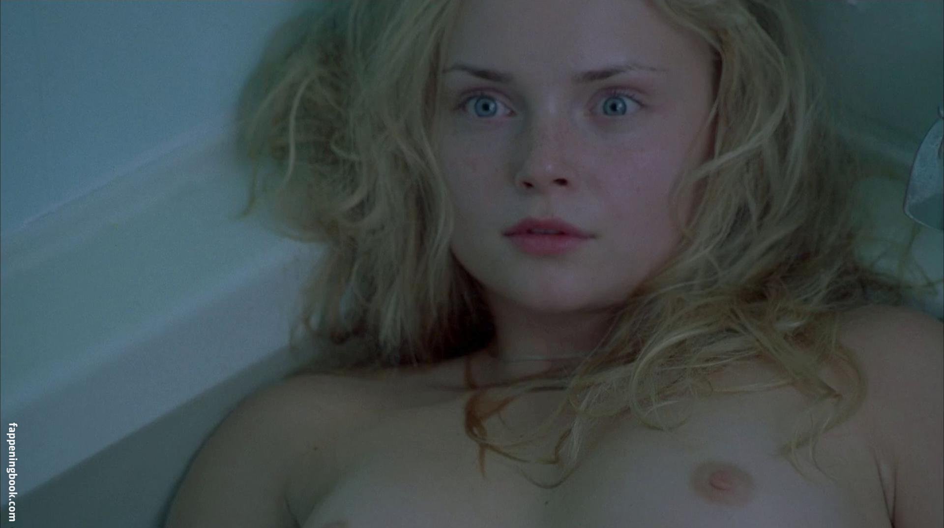Izabella Miko Onlyfans Nude Leaked Photos photo leak 28 of 49