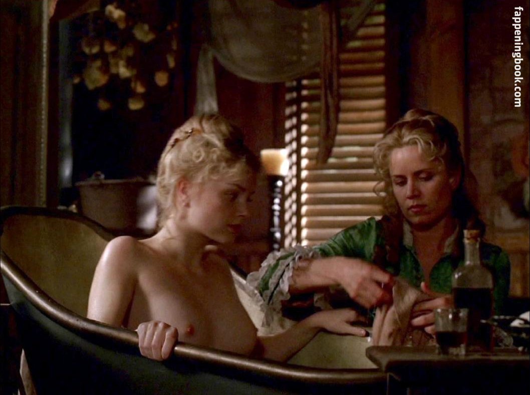 Izabella Miko Onlyfans Nude Leaked Photos photo leak 30 of 49