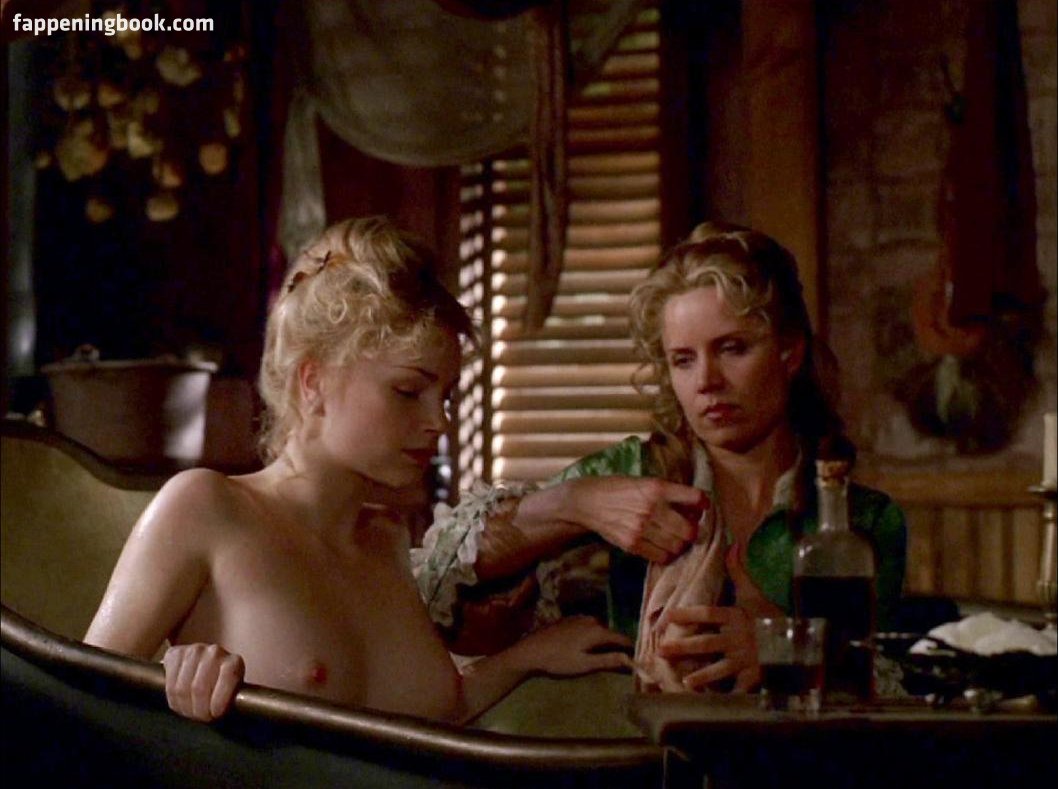 Izabella Miko Onlyfans Nude Leaked Photos photo leak 39 of 49