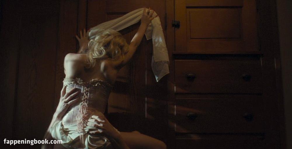 Izabella Miko Onlyfans Nude Leaked Photos photo leak 44 of 49