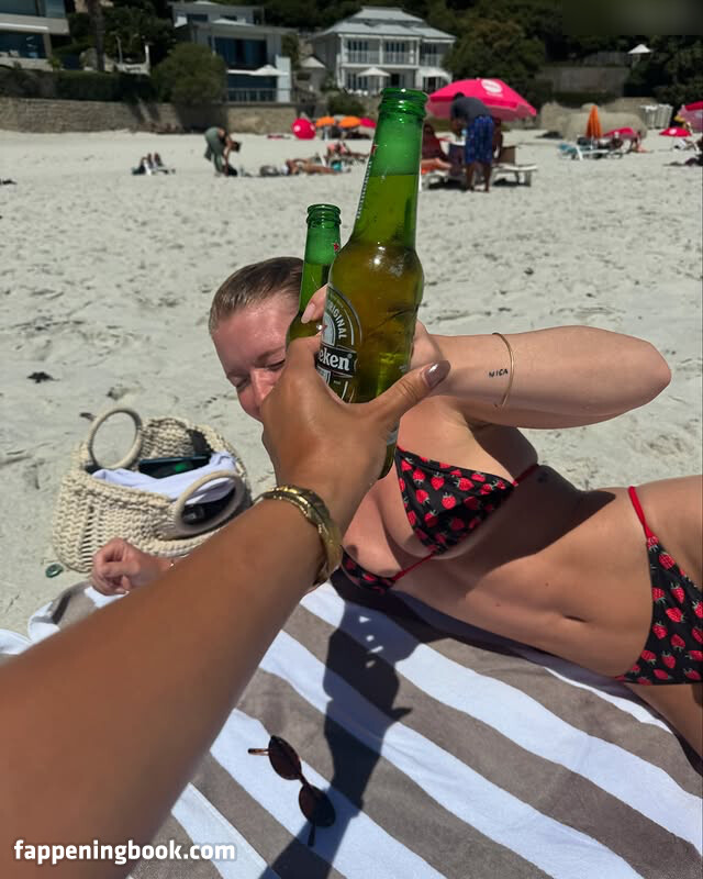 Majaaleonie Onlyfans Nude Leaked Photos photo leak 26 of 50
