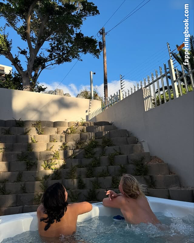 Majaaleonie Onlyfans Nude Leaked Photos photo leak 27 of 50