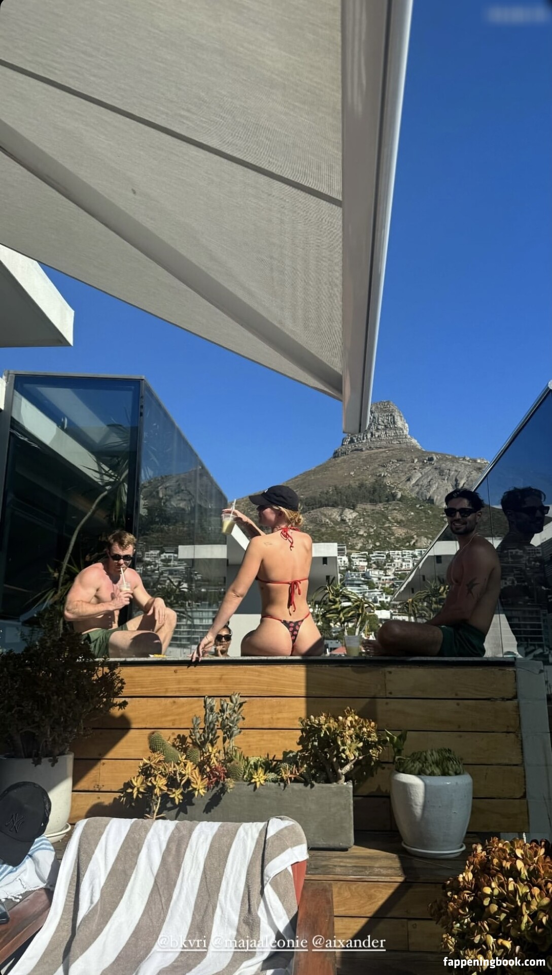 Majaaleonie Onlyfans Nude Leaked Photos photo leak 28 of 50