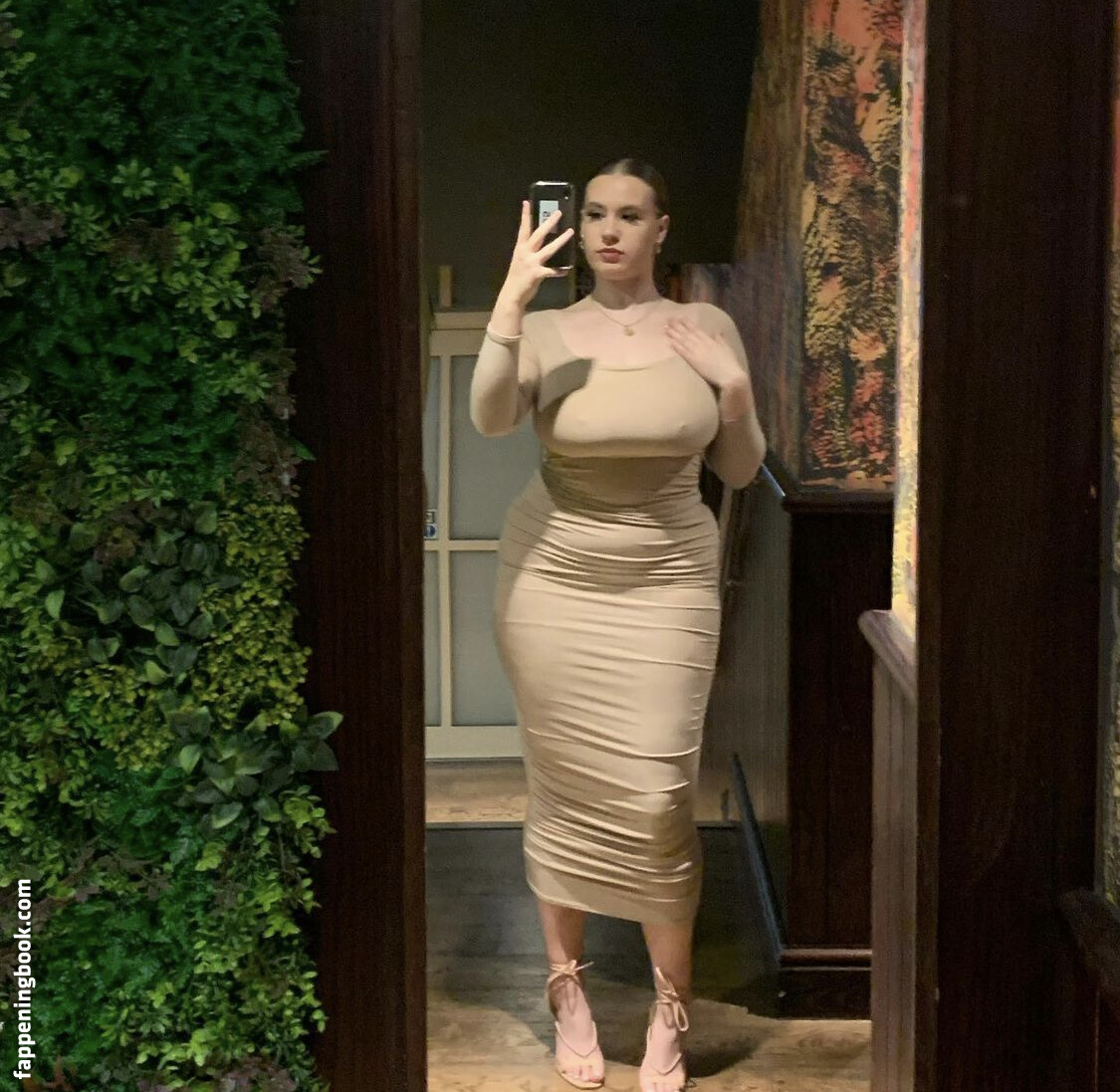 Ellie Onlyfans Nude Leaked Photos photo leak 20 of 47