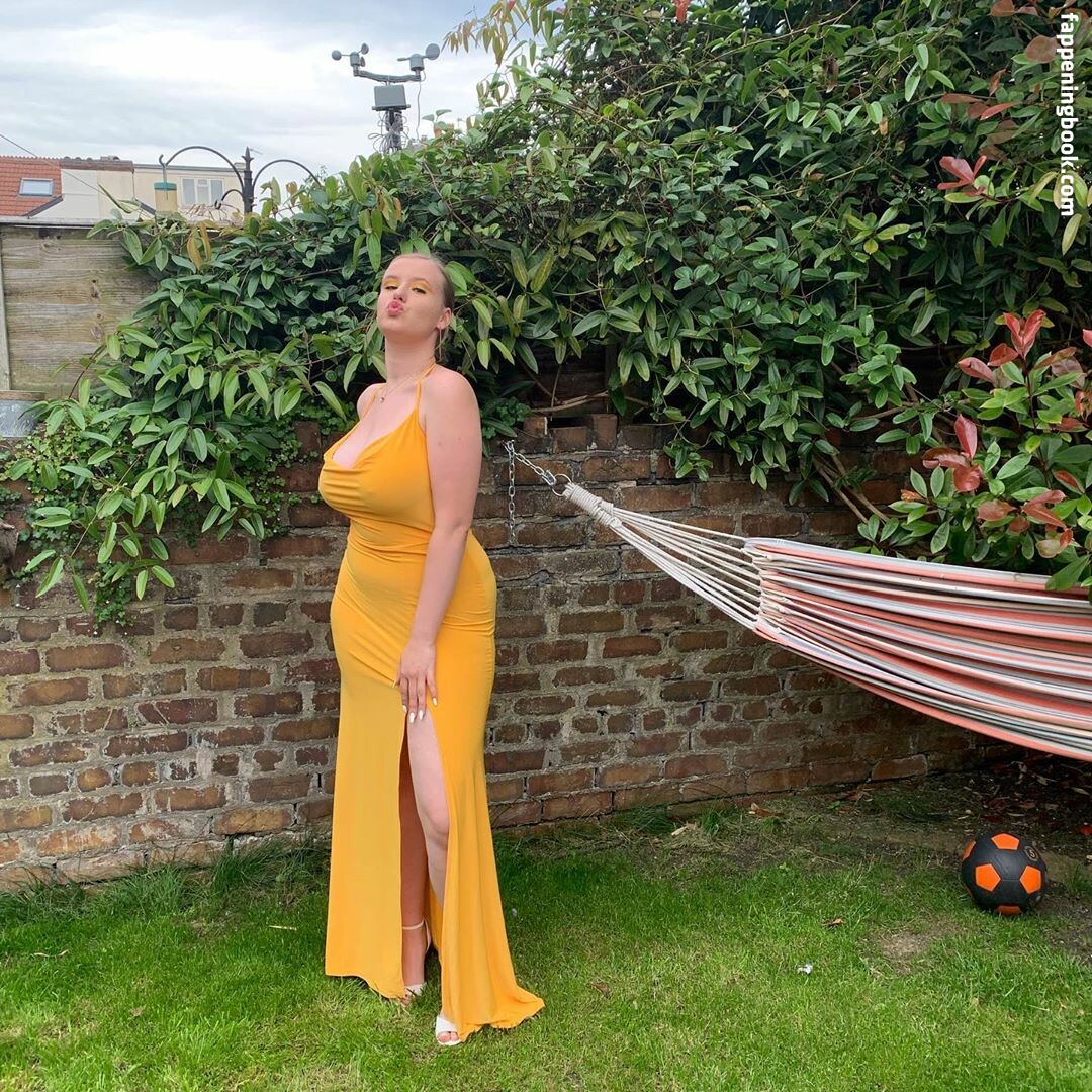 Ellie Onlyfans Nude Leaked Photos photo leak 31 of 47